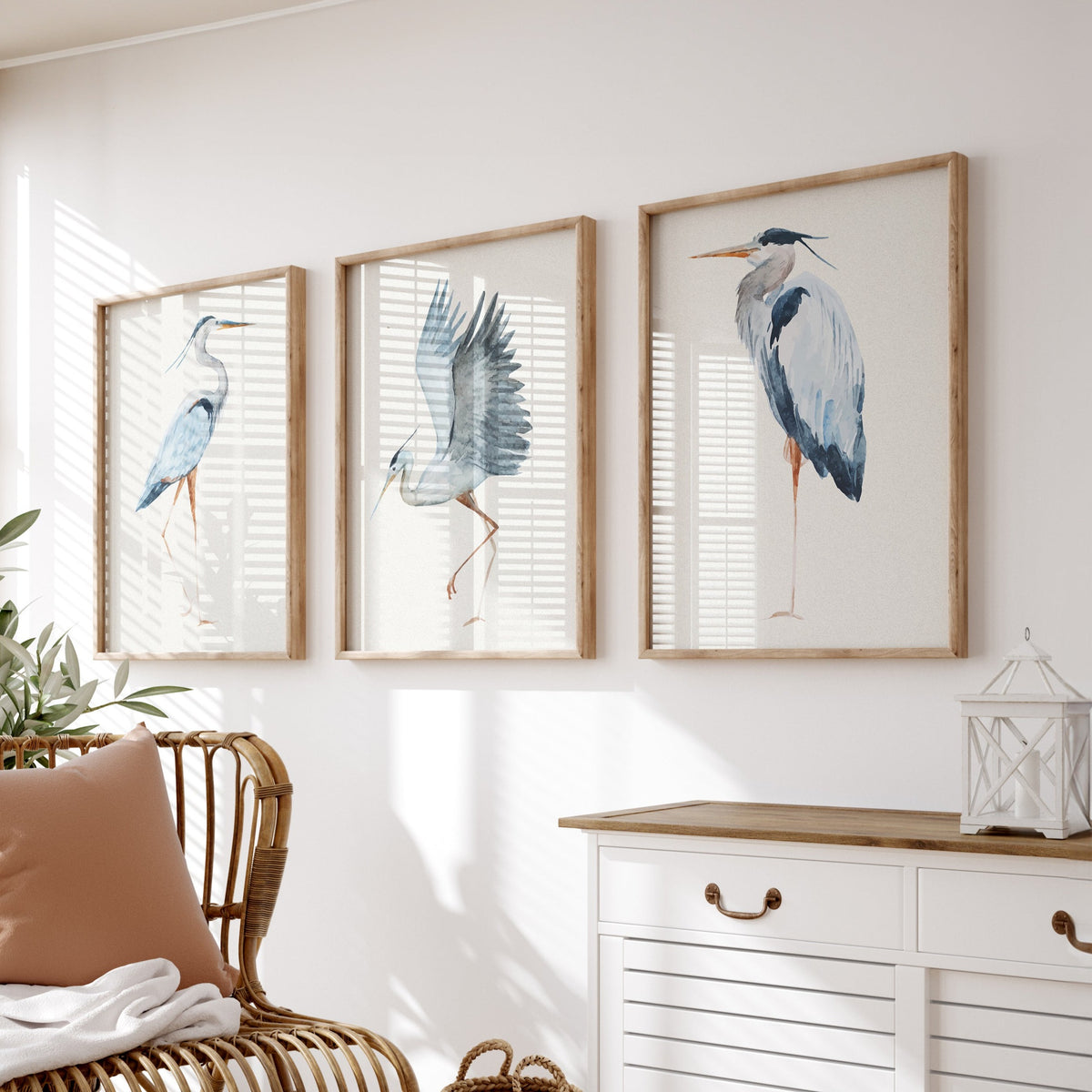 Heron Resting Painting | Vintage Bird Print - Framed